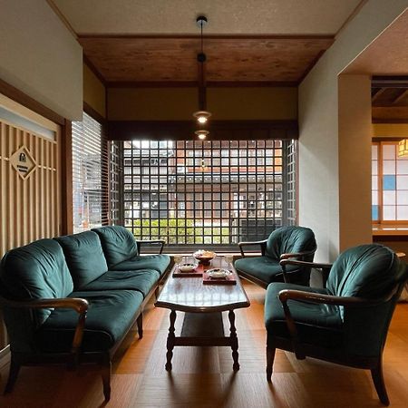游　別邸　飛騨高山　狐福 Villa Ngoại thất bức ảnh